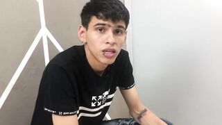 Hot Step-Sis begs for stepbrother's cum in her mouth after sucking his big hard cock