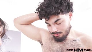 Summer and Jay's sloppy footjob & ass play in oil-drenched session!