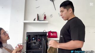 Horny asks for assistant's help and gets paid for it