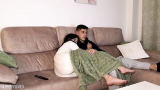 Hot homemade sex with my girlfriend and me watching movies, ends in a hot cowgirl and deepthroat frenzy!