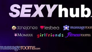 Petite Latina gets off on the sight of her lover's perfect body - Massage Rooms